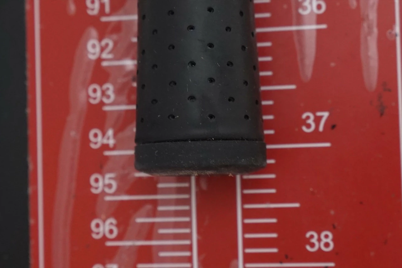 Bentley Bc1 7 Iron Regular Flex Steel 1030948 Good 8 Bentley Bc1 7 Iron Regular Flex Steel 1030948 Good - Image 6