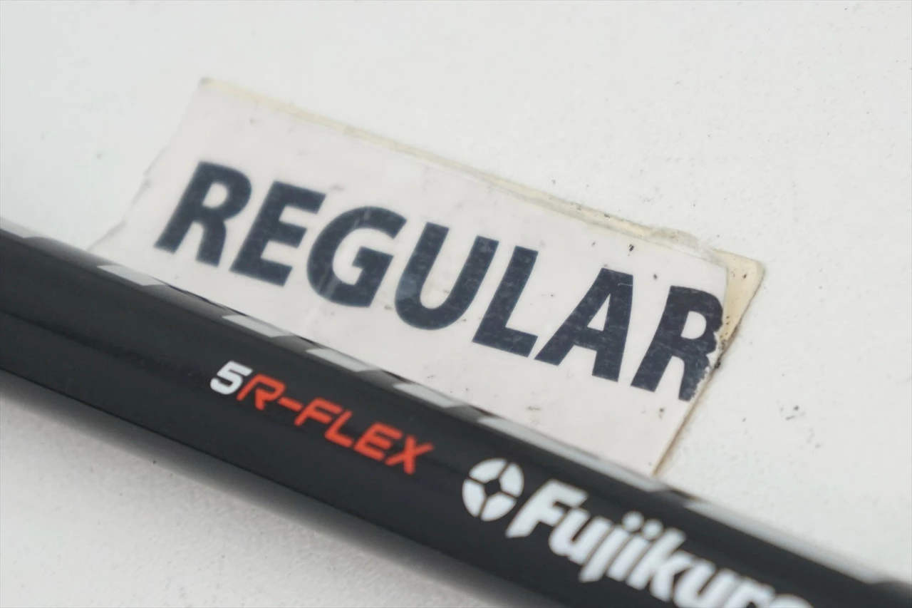 Taylormade M5 10.5° Driver Regular Flex Atmos 1047353 Fair 7 Taylormade M5 10.5° Driver Regular Flex Atmos 1047353 Fair - Image 5