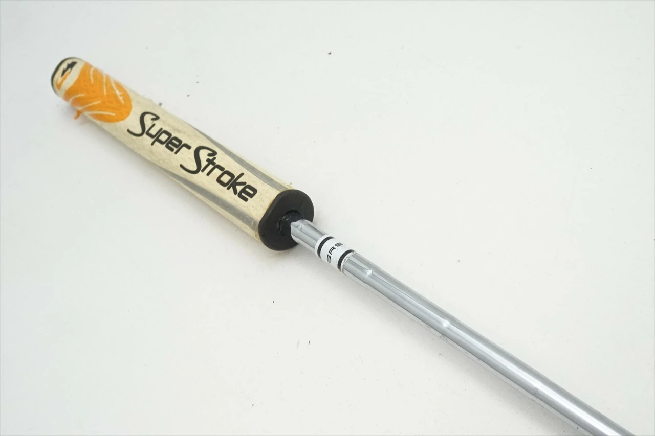 Odyssey Versa 7 Wbw 33" Putter Good Rh 1054339 Super Stroke Grip 7 Odyssey Versa 7 Wbw 33" Putter Good Rh 1054339 Super Stroke Grip - Image 5